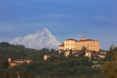 Castello della Manta