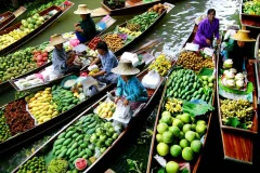 Damnoen Floating Market
