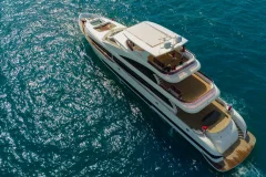 Dubai Cruises