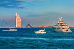 Dubai Cruises