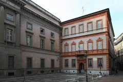 Manzoni House