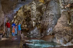 Natural Bridge Caverns