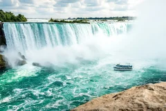Niagara Falls Cruises (Canada)