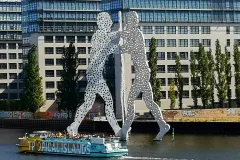 Berlin: 2.5-Hour East Side Cruise + Audio Guide