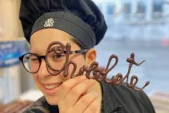 Brussels: Guided Chocolate Workshop + Tasting