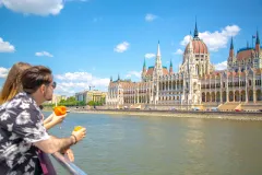 Budapest: Danube Cocktail Cruise