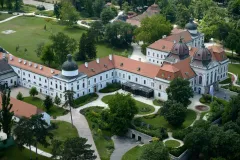 Budapest: Gödöllő Royal Palace ‘Sisi’ Residence Half-Day Tour