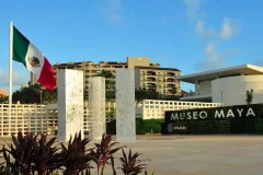 Cancun: San Miguelito & Mayan Museum