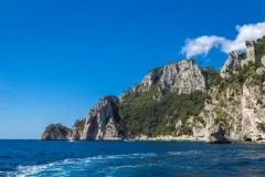 Capri: Boat Tour + Limoncello Tasting + Roundtrip from Pompeii
