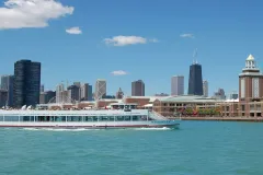 Chicago: 90-Minute Architecture Tour on the Lake & River