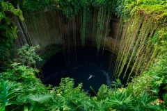 Chichén Itzá, Izamal, & Cenote Xcajum: Roundtrip Transfer from Mérida + Lunch