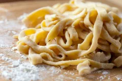 Florence: Pasta & Gelato Cooking Class