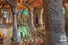 Gaudí's Crypt and Colonia Güell: Guided Tour