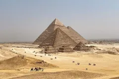 Giza Pyramids & Egyptian Museum: Guided Day Tour from Sharm El-Sheikh + Lunch