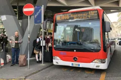 Naples: Bus Transfer To/From Naples Airport and Naples Maritime Station