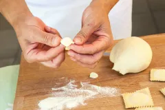 Naples: Small Group Pasta and Tiramisu Class with 4-Course Meal