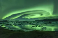 Northern Lights: 3-Hr Bus Tour + Transfer