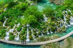 Plitvice Lakes: Day Tour from Zagreb