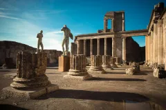Pompeii: Skip The Line Ticket + Guided Tour with an Archaeologist