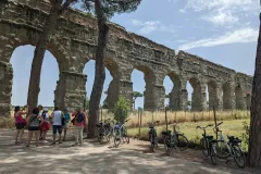 Rome: Appia Antica Day Bike Rental