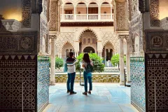 Royal Alcázar of Seville: Fast Track Ticket + Small Group Guided Tour