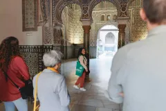 Seville: Guided Walking Tour + Alcazar, Cathedral & Giralda Tower Entry