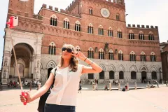 Siena, San Gimignano & Pisa: Day Trip from Florence with Lunch & Wine Tasting