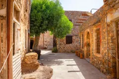 Spinalonga Island: Cruise & Walking Tour from Crete
