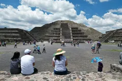 Teotihuacán: Guided Tour from Mexico City + Beverage Tasting