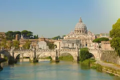 Trastevere, Trevi Fountain & Tiber Island Rome: Guided Tour, Cruise + Tasting
