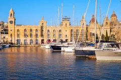 Two Harbors Cruise by Day: Guided Tour