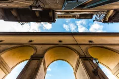 Uffizi Gallery & Vasari Corridor: Skip The Line Entry + Small Group Guided Tour