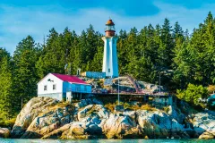 Vancouver: Bowen Island Sightseeing Tour + Dinner Cruise