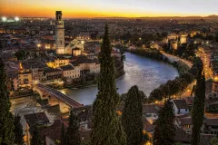 Verona and Lake Garda: Day Trip from Milan