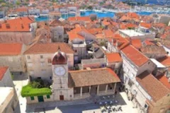 Split Bus Tours